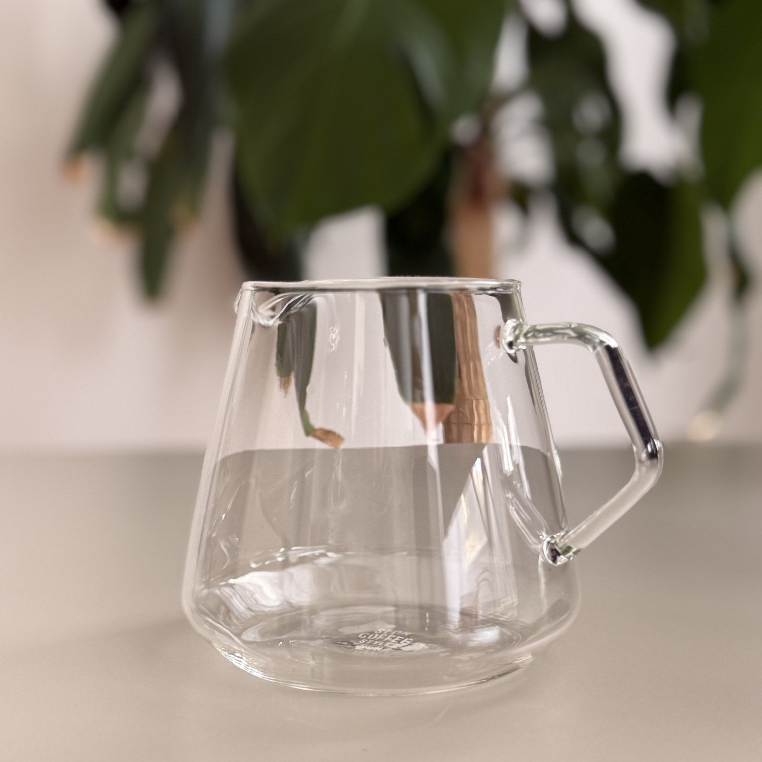 Kinto SCS coffee server glass jug
